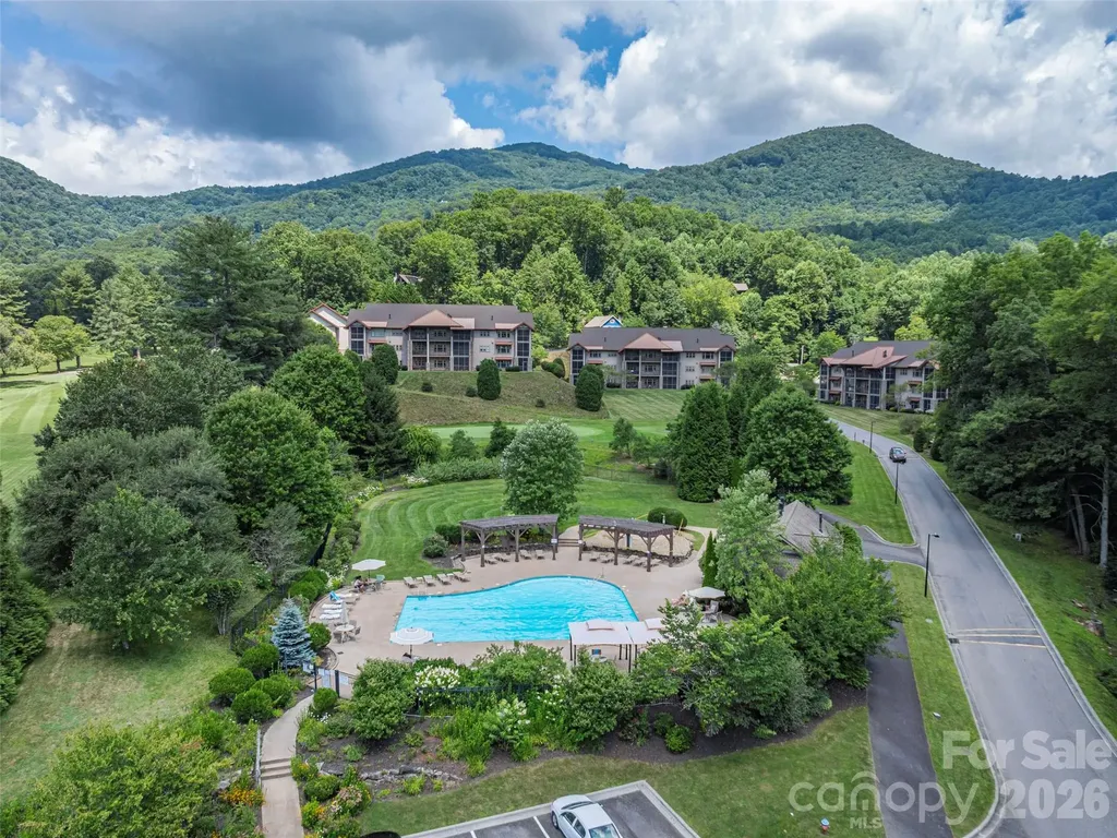 1560 Country Club Drive Maggie Valley NC 28751