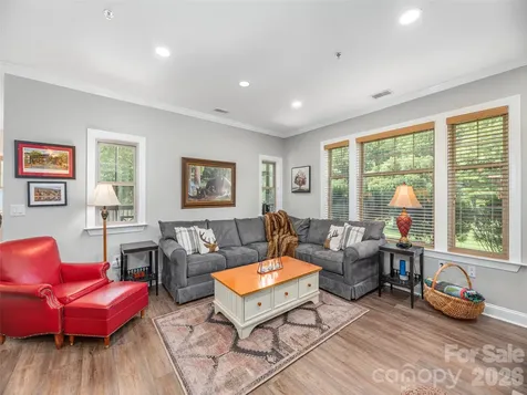 1560 Country Club Drive Maggie Valley NC 28751