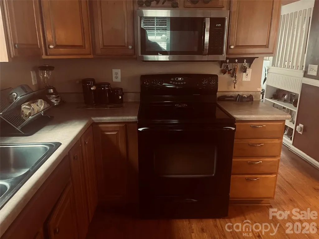 3024 Mayer House Court Charlotte NC 28214