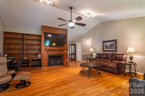 304 Mcmurray Road Rutherfordton NC 28139