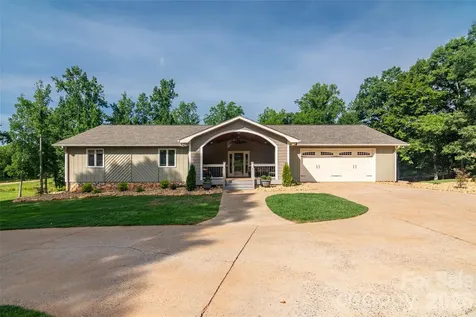 304 Mcmurray Road Rutherfordton NC 28139