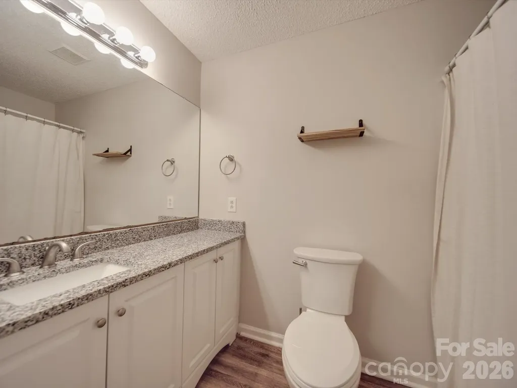 1052 Churchill Downs Court Charlotte NC 28211