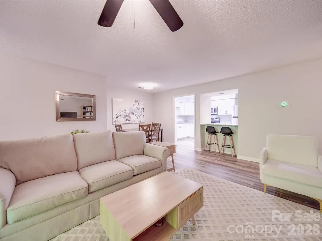 1052 Churchill Downs Court Charlotte NC 28211