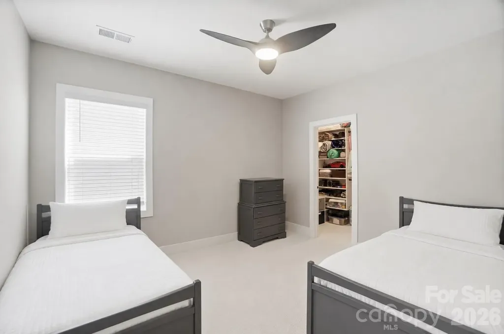 5225 Glenwalk Drive Charlotte NC 28269