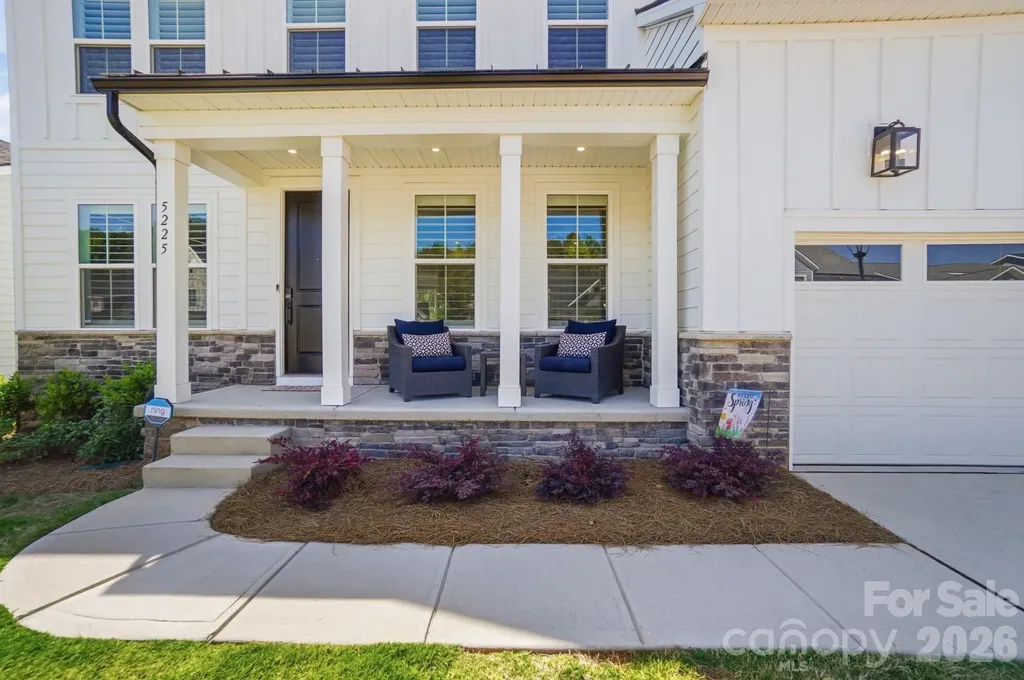 5225 Glenwalk Drive Charlotte NC 28269