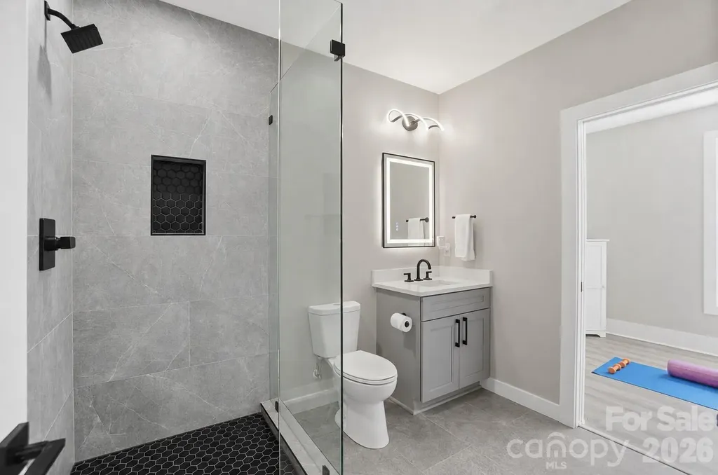 5225 Glenwalk Drive Charlotte NC 28269