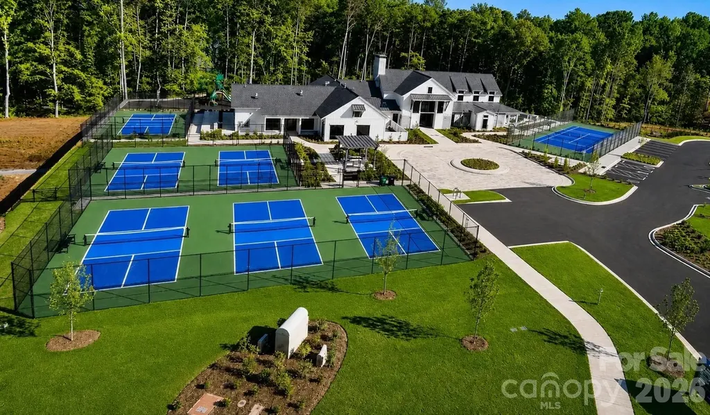 5225 Glenwalk Drive Charlotte NC 28269