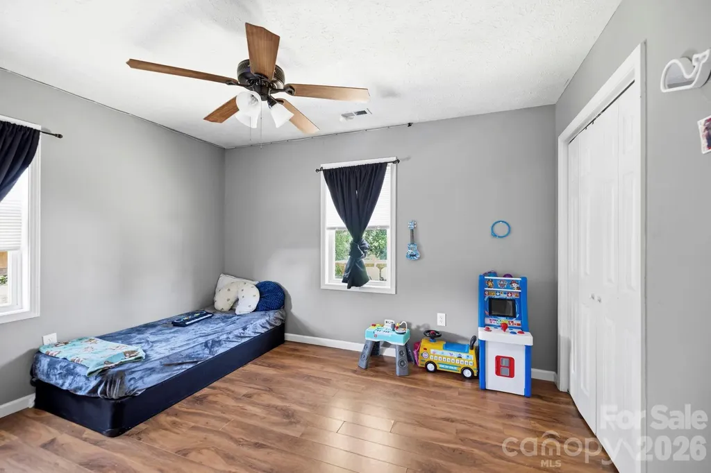 51 Kay Thomas Drive Hendersonville NC 28792