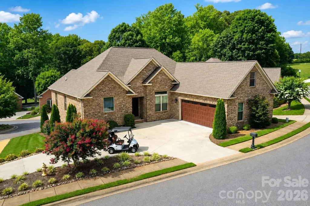 3793 Sarazen Court NE Conover NC 28613