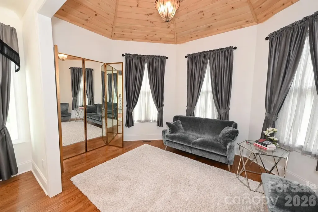 3793 Sarazen Court NE Conover NC 28613