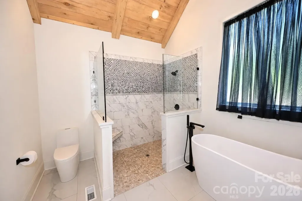 3793 Sarazen Court NE Conover NC 28613