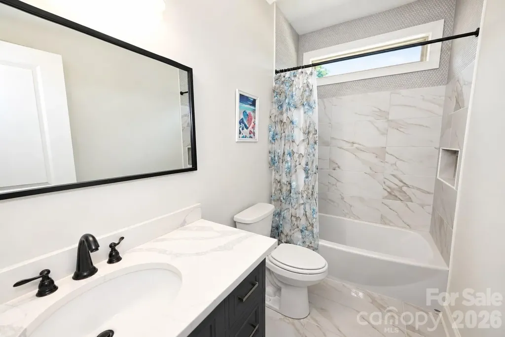 3793 Sarazen Court NE Conover NC 28613