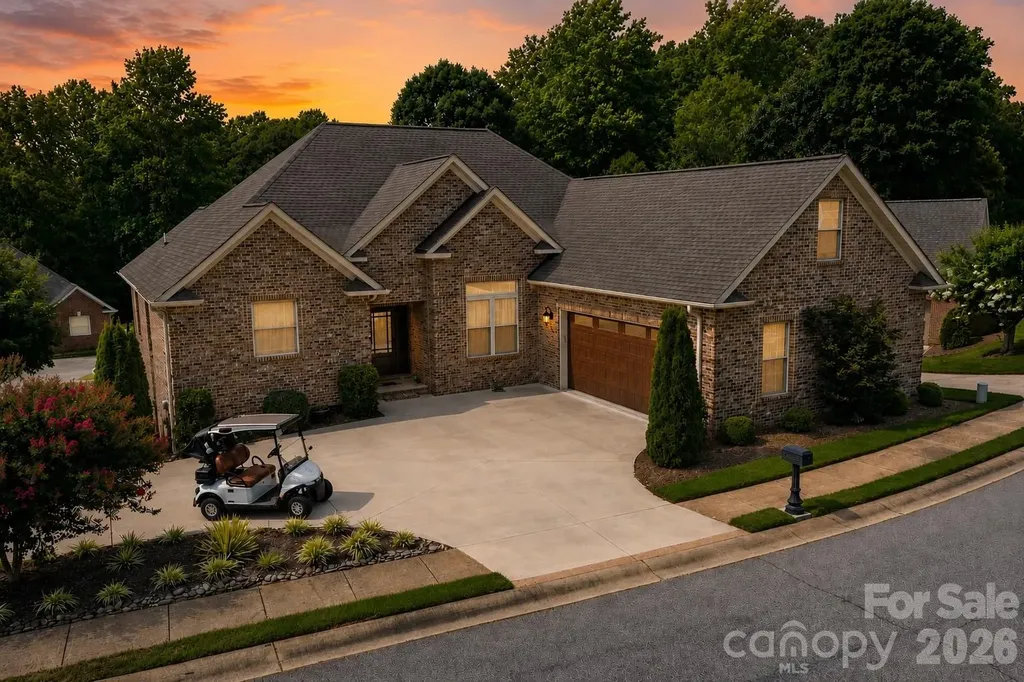 3793 Sarazen Court NE Conover NC 28613