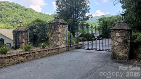 00 Cool August Heights Waynesville NC 28785