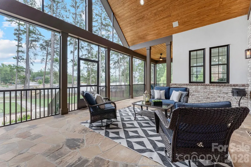 1535 Reflection Pointe Boulevard Belmont NC 28012
