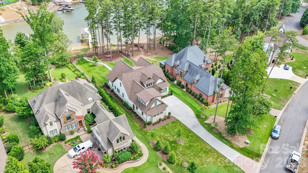 1535 Reflection Pointe Boulevard Belmont NC 28012