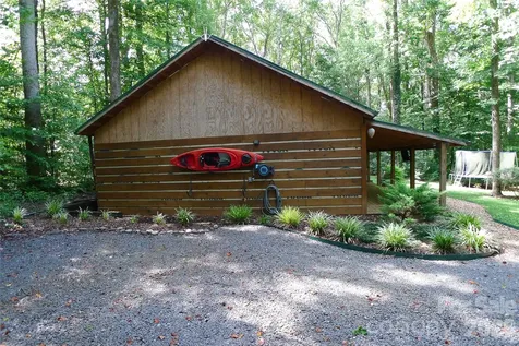 241 Grannaman Drive Mocksville NC 27028