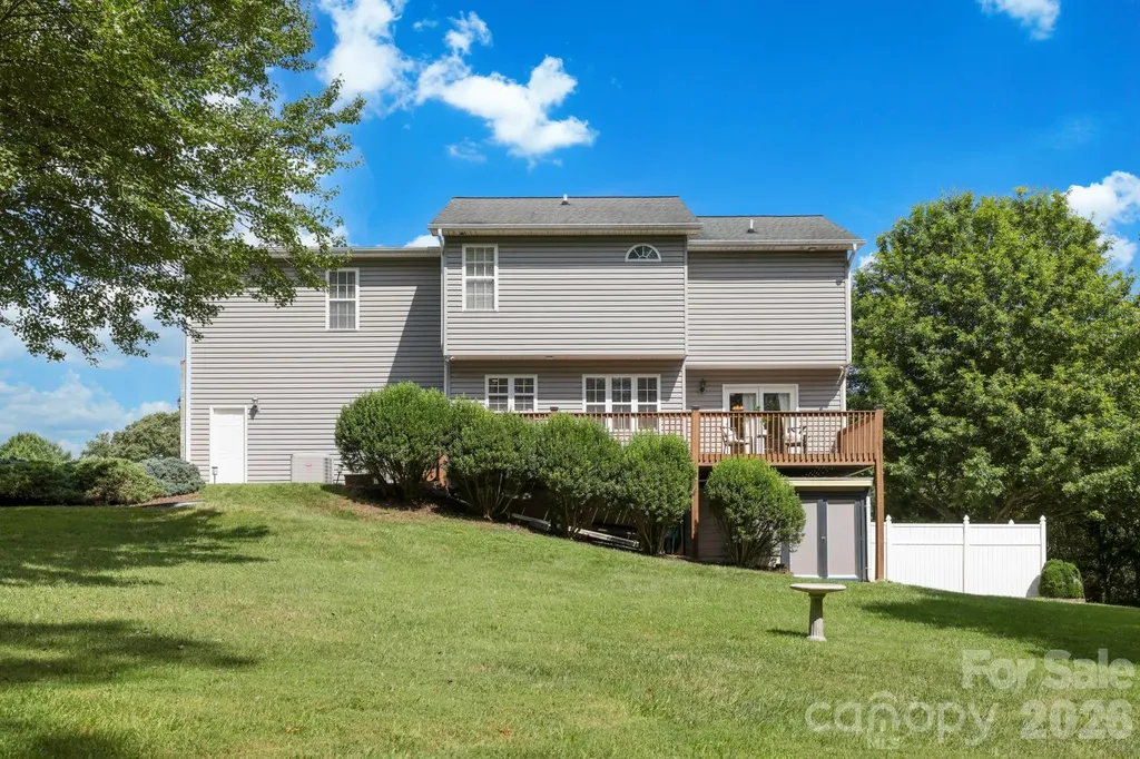 20 Good Day Court Candler NC 28715