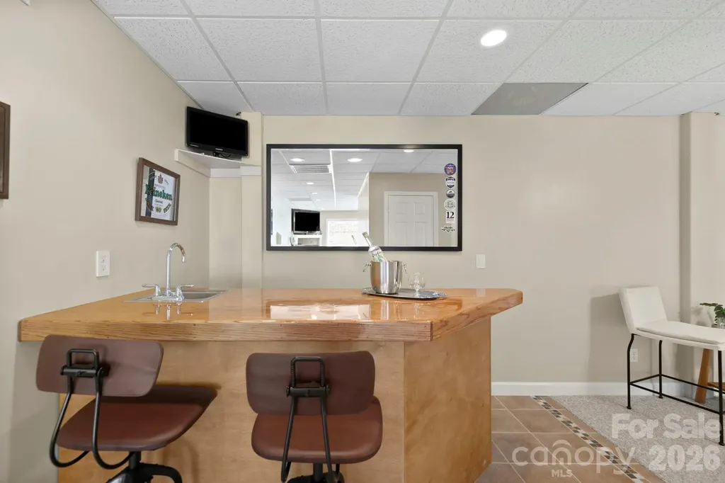 20 Good Day Court Candler NC 28715