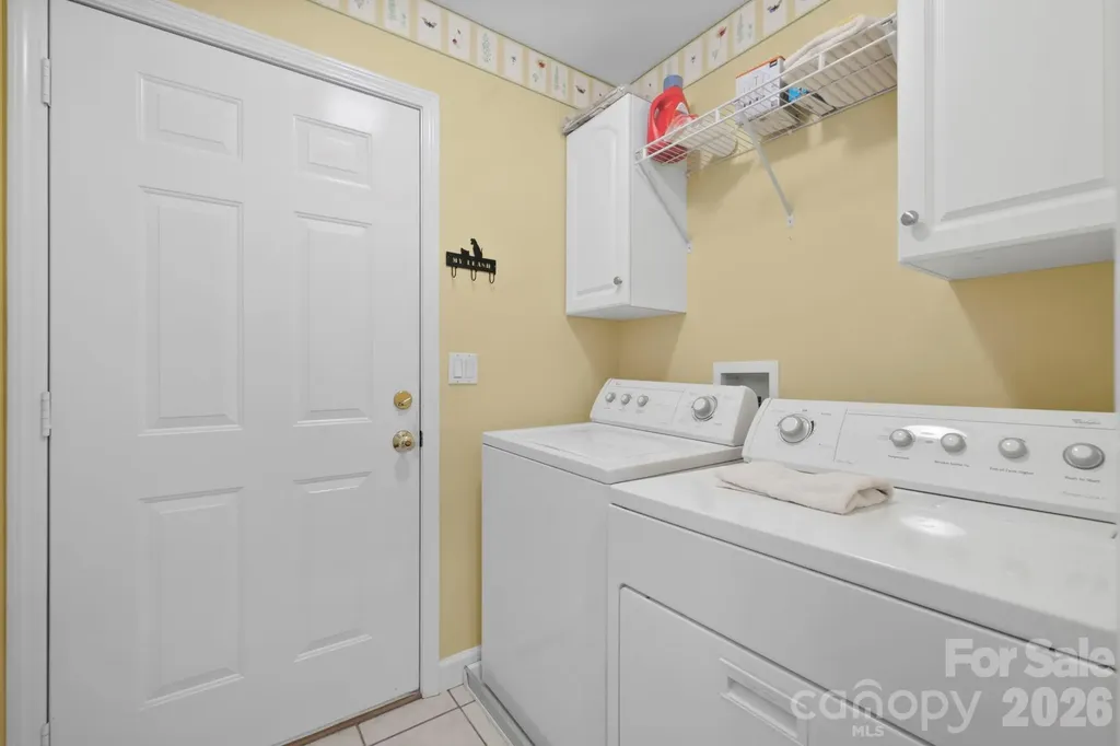 20 Good Day Court Candler NC 28715