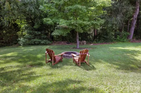 20 Good Day Court Candler NC 28715