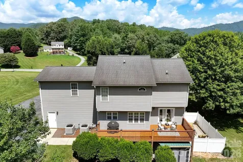 20 Good Day Court Candler NC 28715