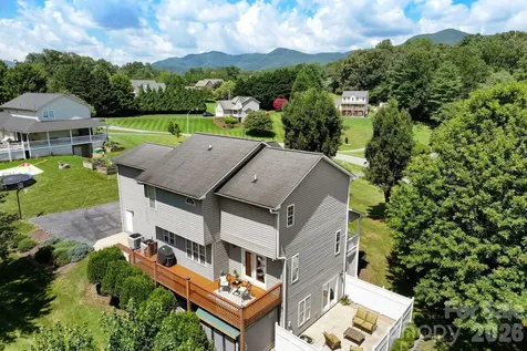 20 Good Day Court Candler NC 28715