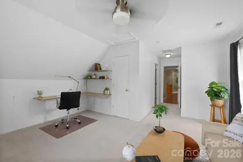 20 Good Day Court Candler NC 28715