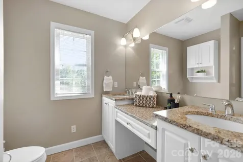 20 Good Day Court Candler NC 28715