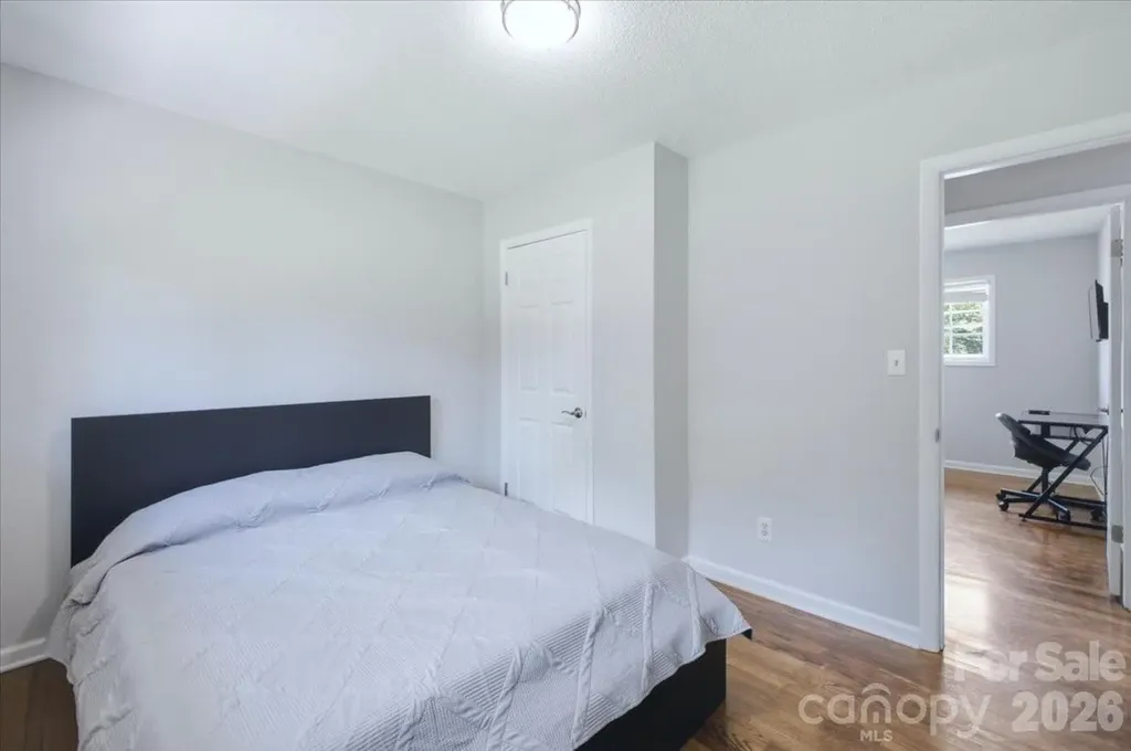 2521 Alleghany Street Charlotte NC 28208