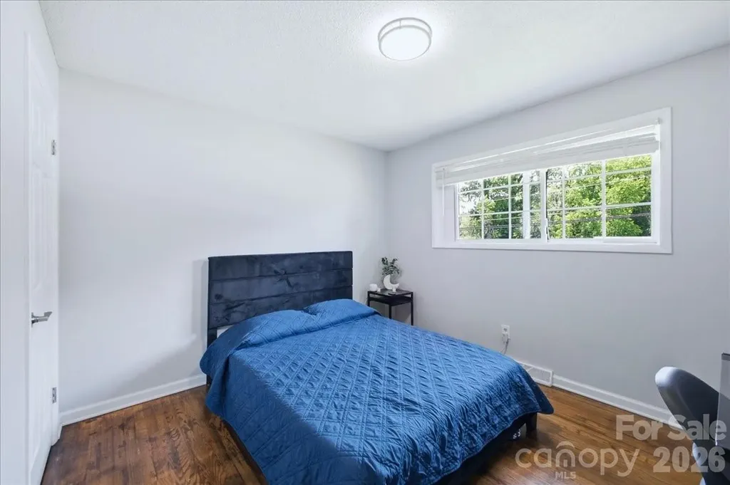 2521 Alleghany Street Charlotte NC 28208