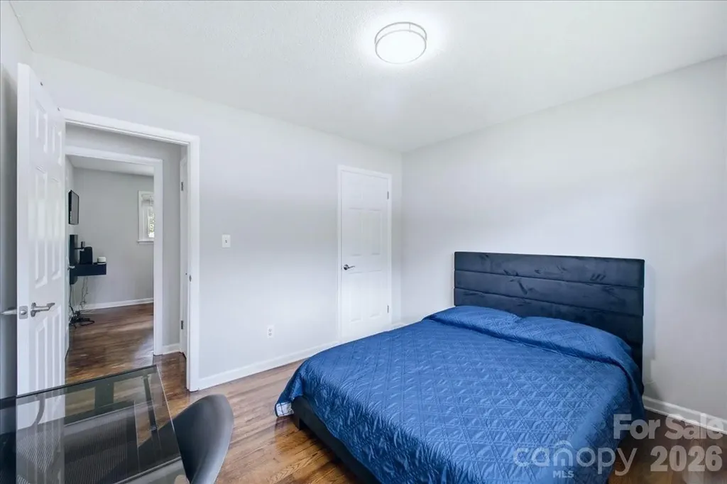 2521 Alleghany Street Charlotte NC 28208