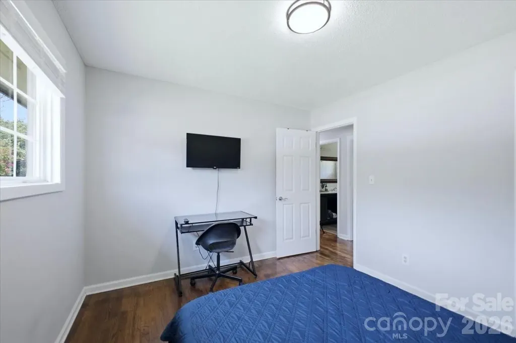 2521 Alleghany Street Charlotte NC 28208