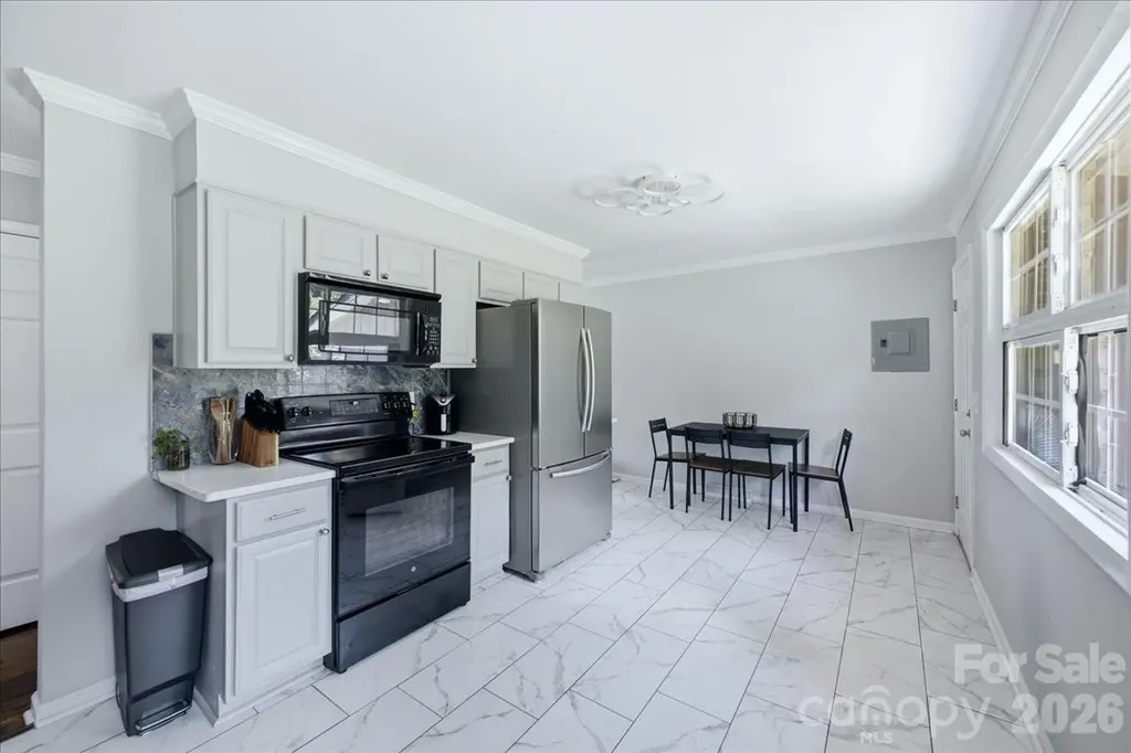 2521 Alleghany Street Charlotte NC 28208