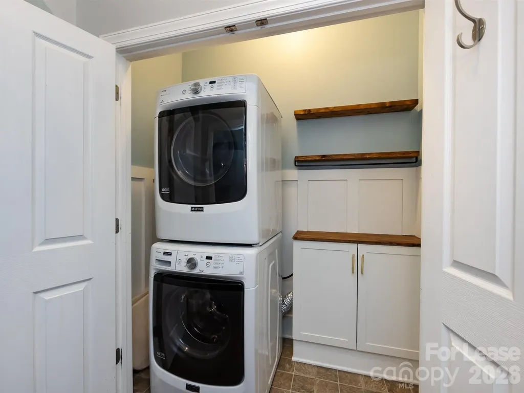 1937 Lela Avenue Charlotte NC 28208