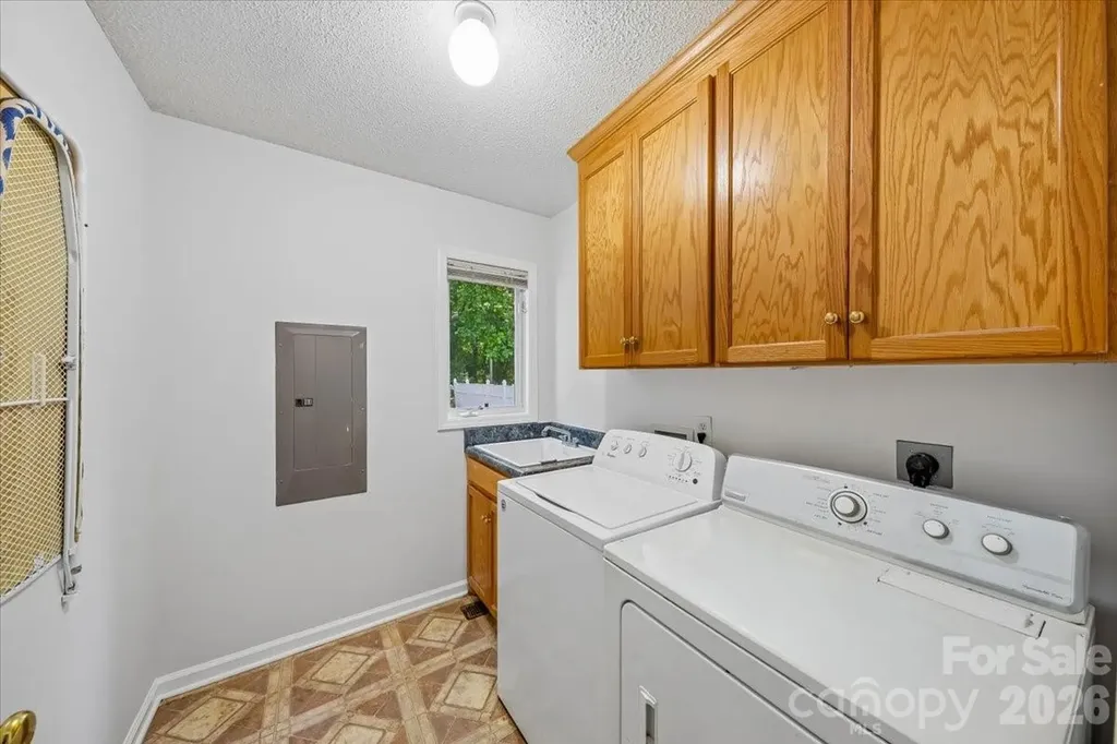 508 Watergate Circle Gastonia NC 28052