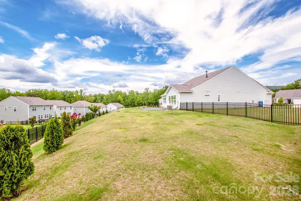 5623 Newton Way Maiden NC 28650