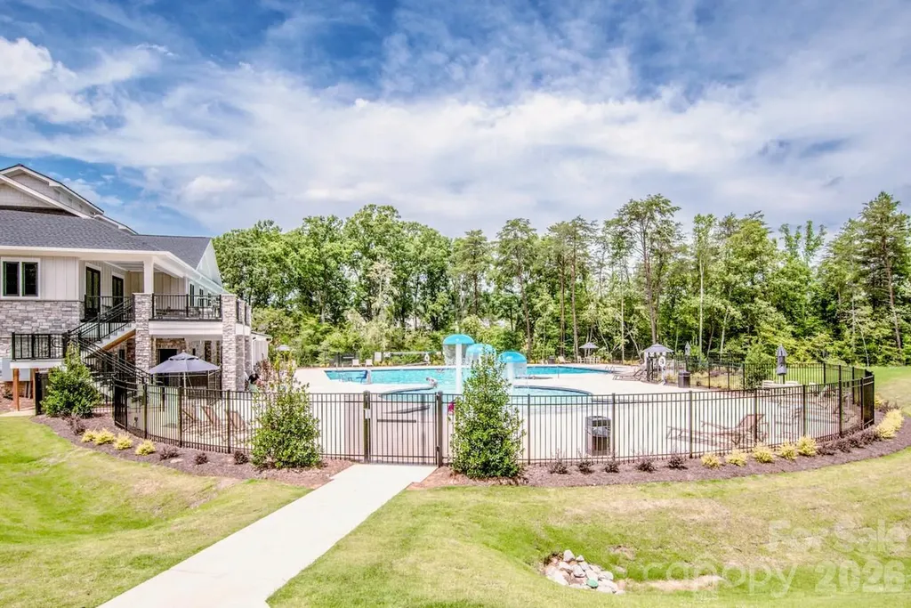 5623 Newton Way Maiden NC 28650