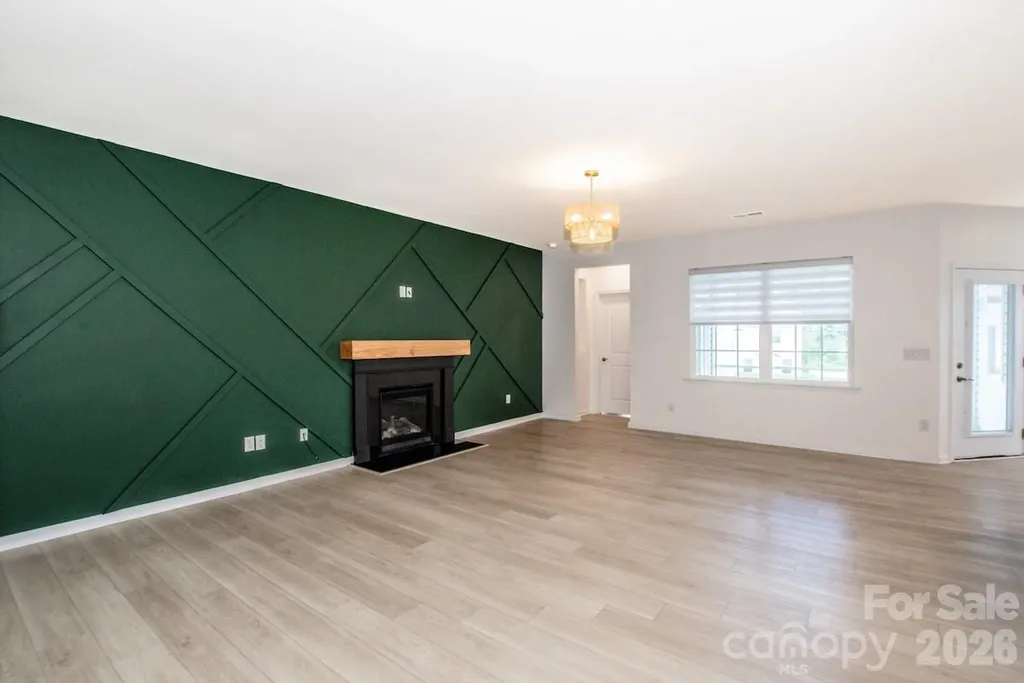 5623 Newton Way Maiden NC 28650