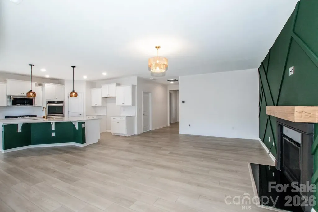 5623 Newton Way Maiden NC 28650