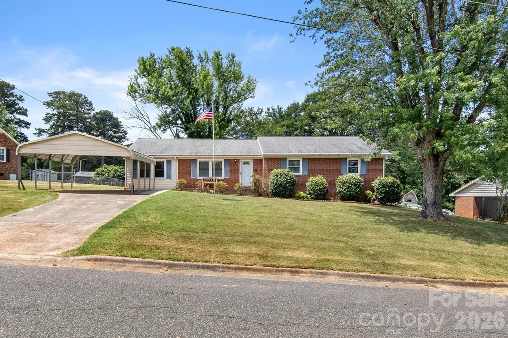307 Somerset Drive Kings Mountain NC 28086