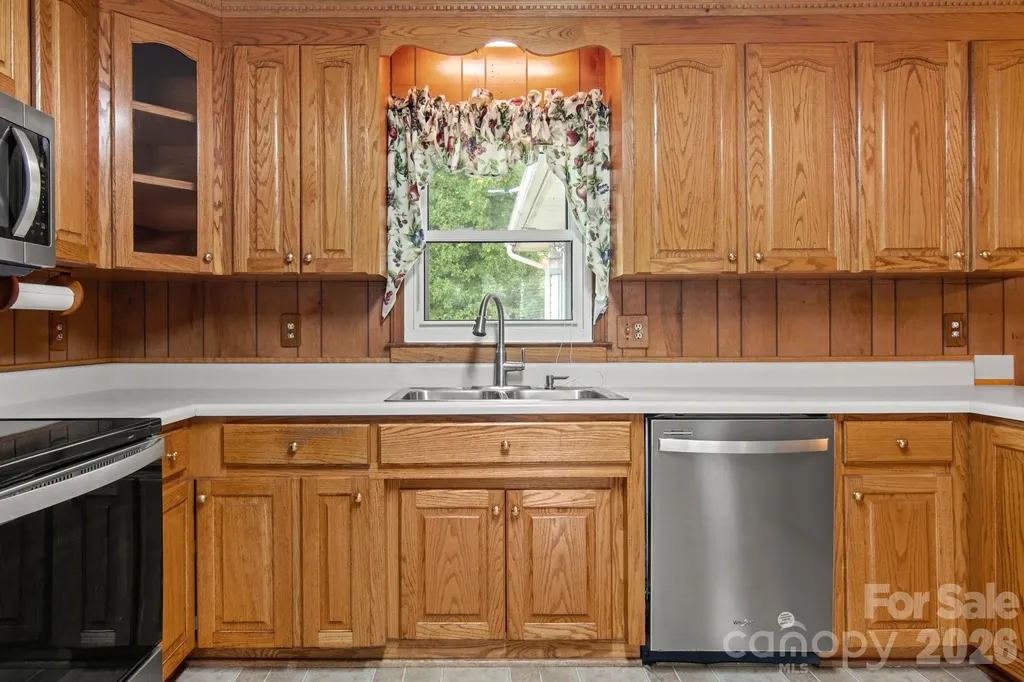 307 Somerset Drive Kings Mountain NC 28086