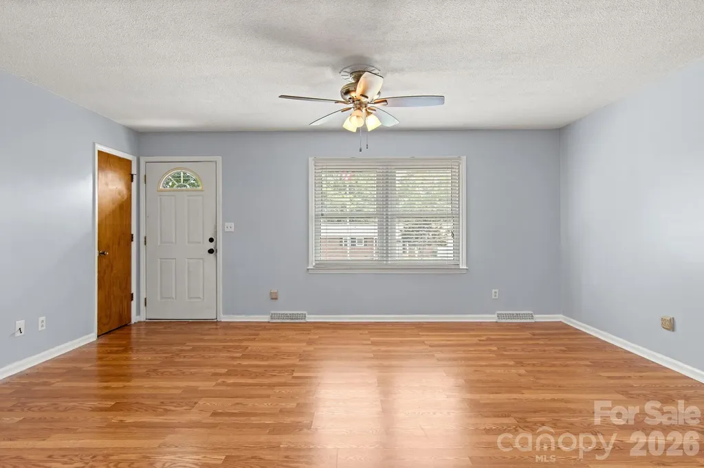 307 Somerset Drive Kings Mountain NC 28086