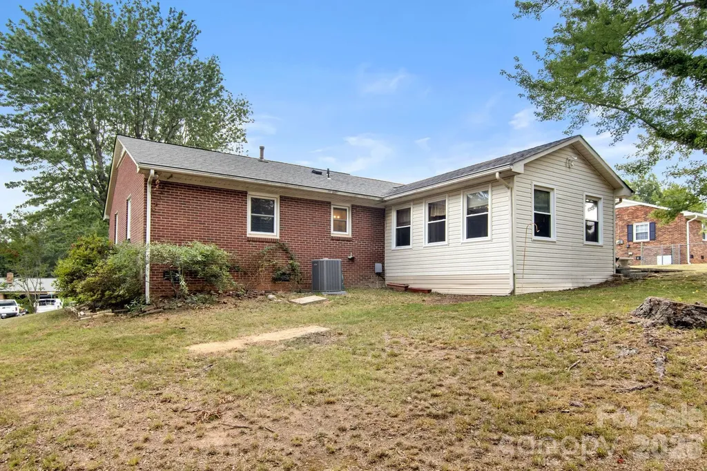 307 Somerset Drive Kings Mountain NC 28086