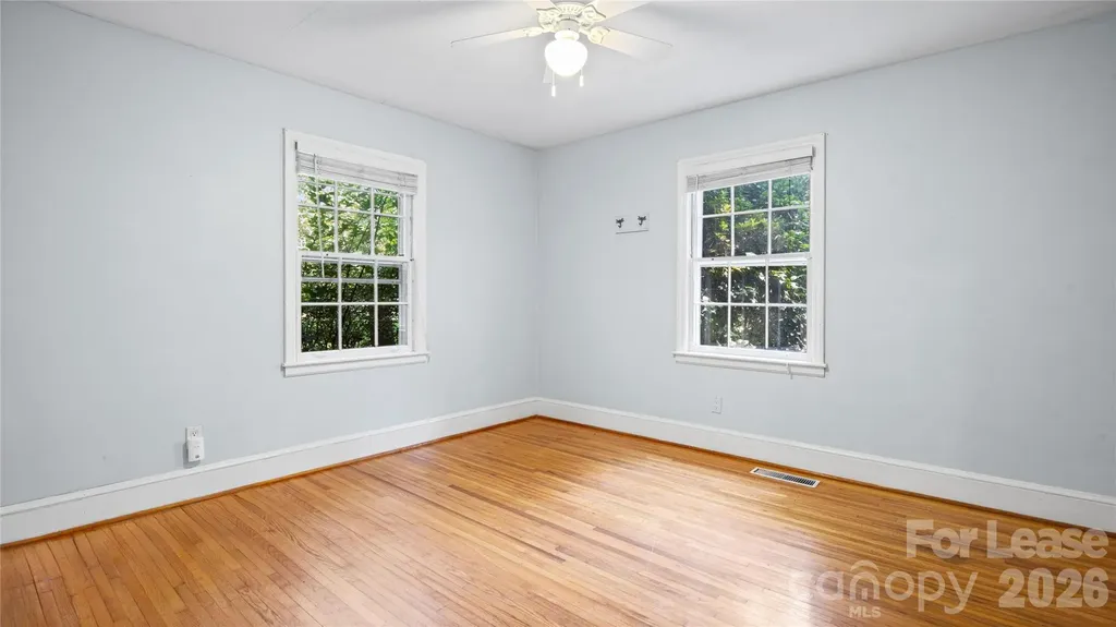 2126 Arnold Drive Charlotte NC 28205