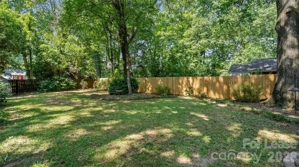 2126 Arnold Drive Charlotte NC 28205