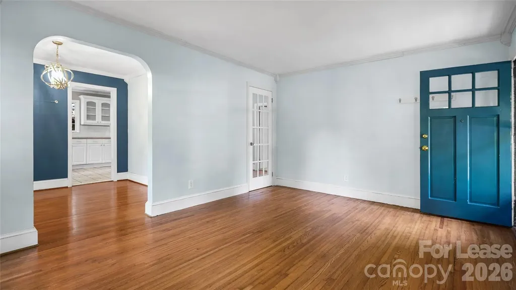 2126 Arnold Drive Charlotte NC 28205