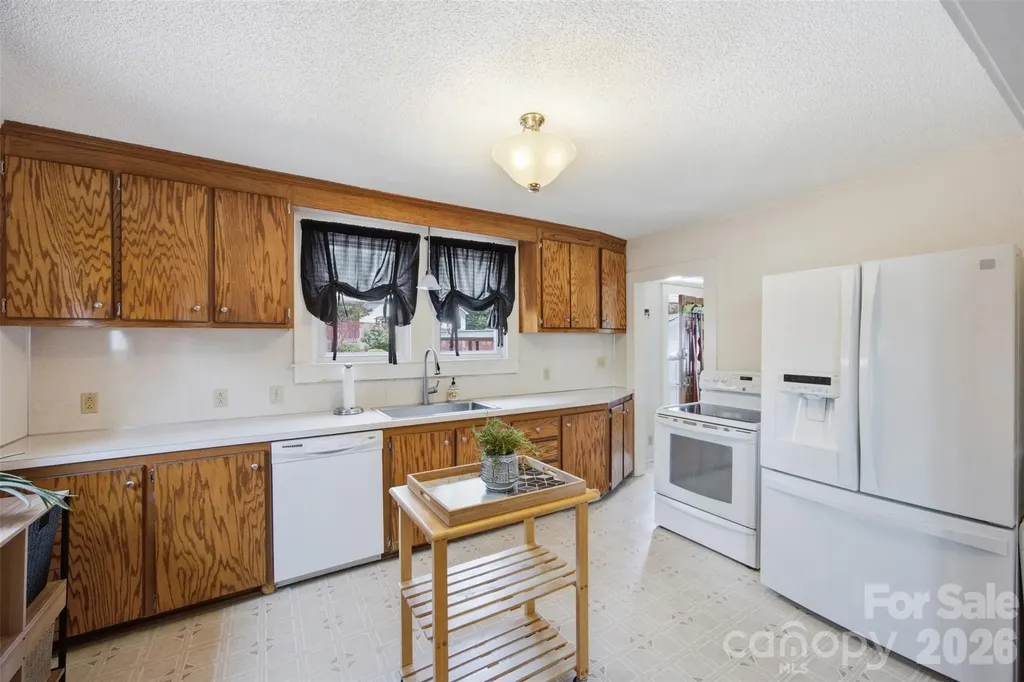 114 York Avenue Kannapolis NC 28083