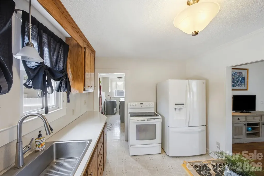 114 York Avenue Kannapolis NC 28083