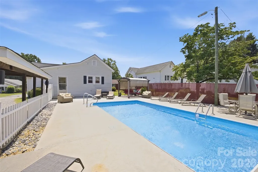 114 York Avenue Kannapolis NC 28083